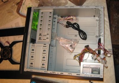NewPC2008_EmptyCase