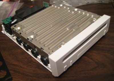 Wii_naked_front_side